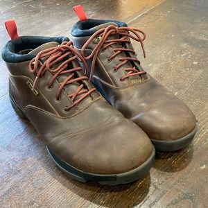 Olu Kai Kualono size 11.5 Waterproof